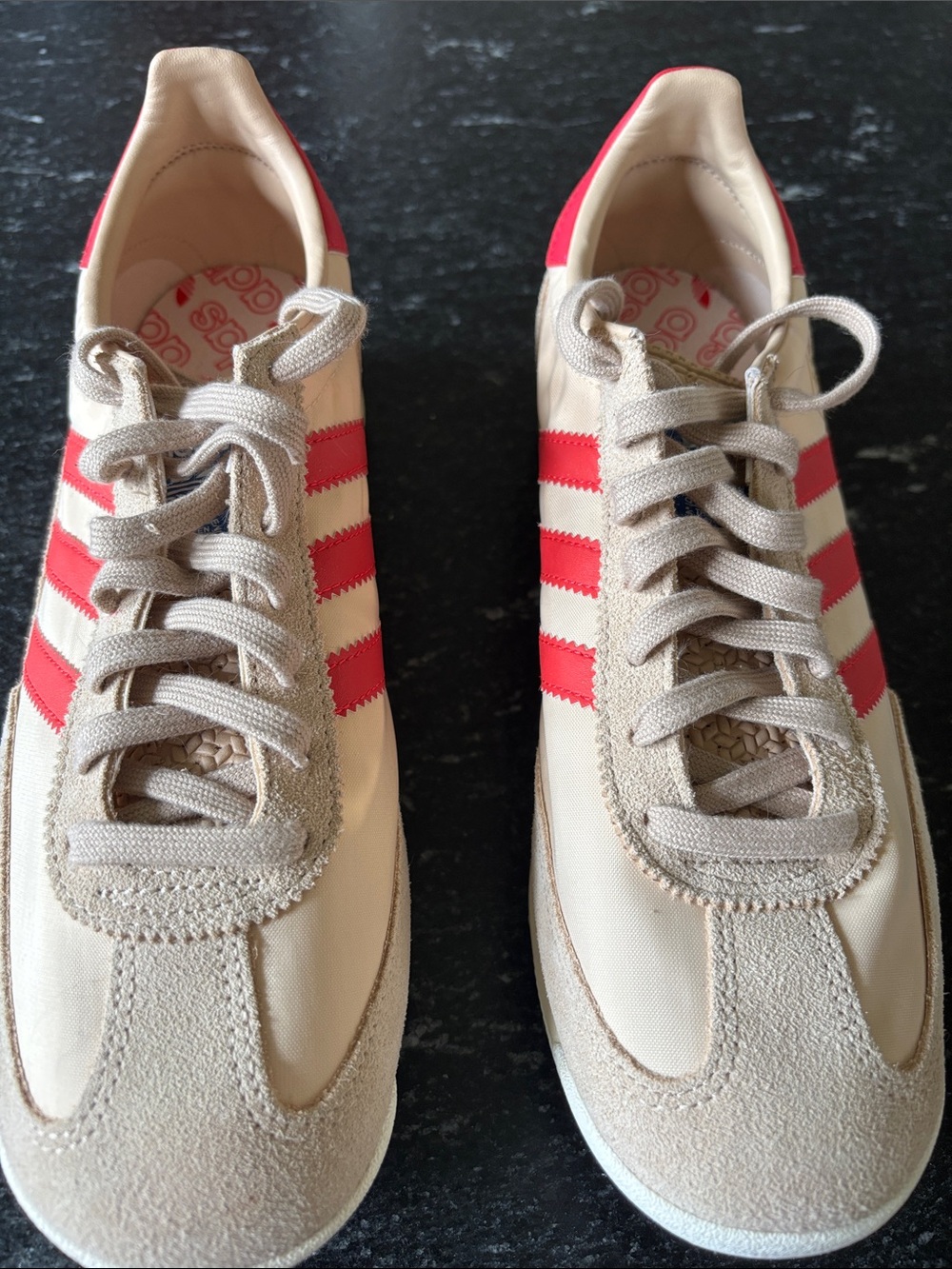 adidas Men's Beige and Red Classic Sneakers